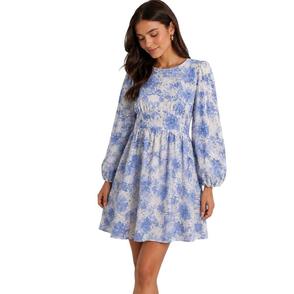 Lulus Blue & White Fondly Fresh Floral Mini Dress Women’s Sz S Eyelet Lace NWT